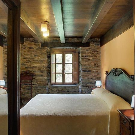 Casa Do Fidalgo Guest House A Pontenova Eksteriør bilde